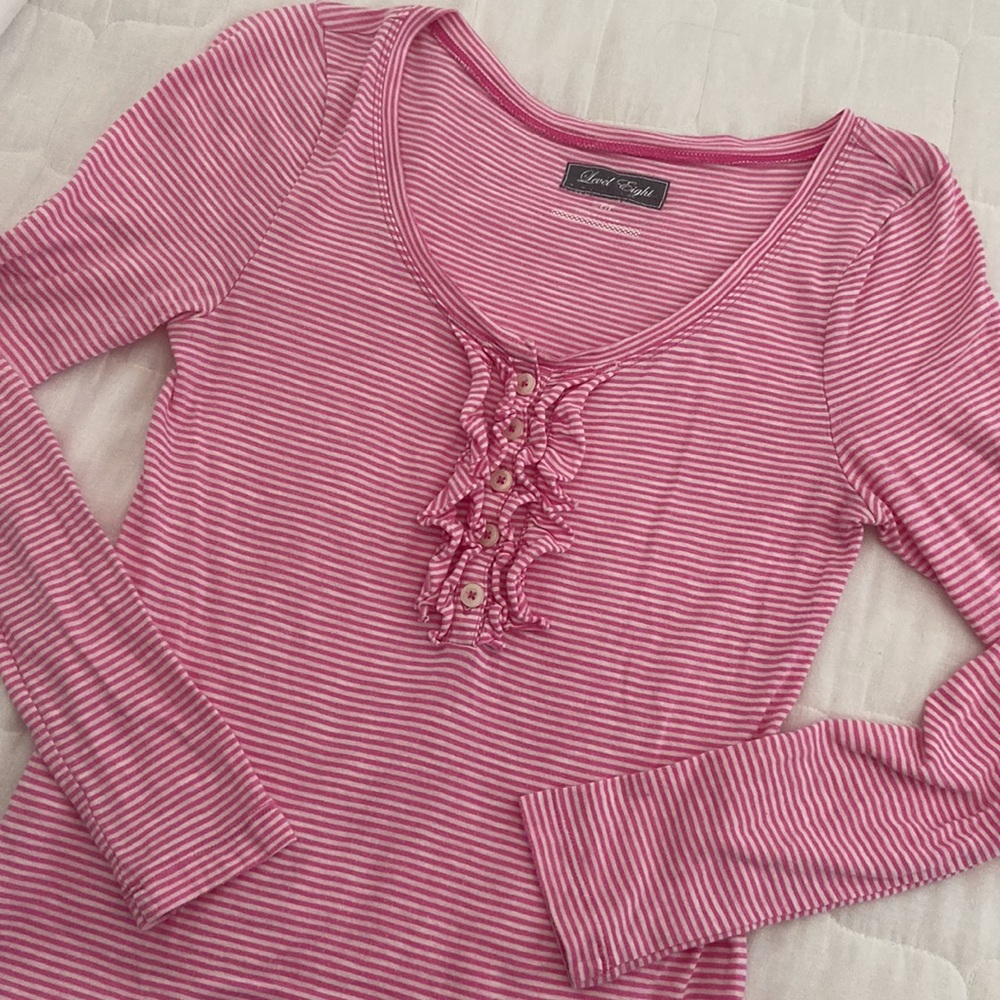 Long sleeve cotton stripe ruffle Henley scoop neck T-shirt Barbie Barbiecore - Picture 6 of 15